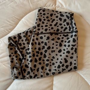 Balance Athletica Snow Leopard Ascend Leggings